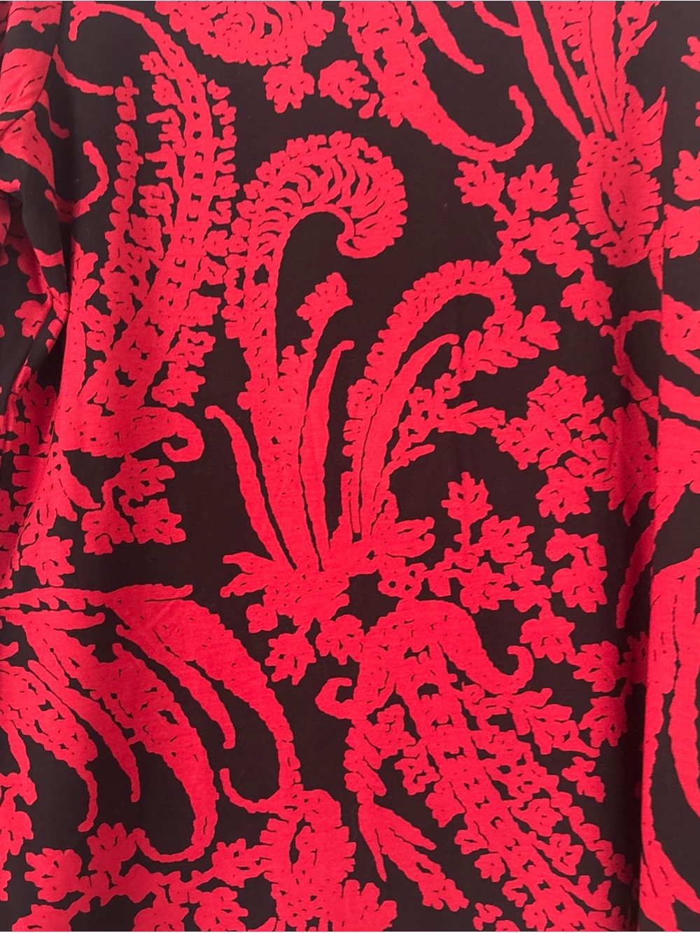 Chico's Red on Black Abstract Floral Crewneck Top - Picture 4 of 5